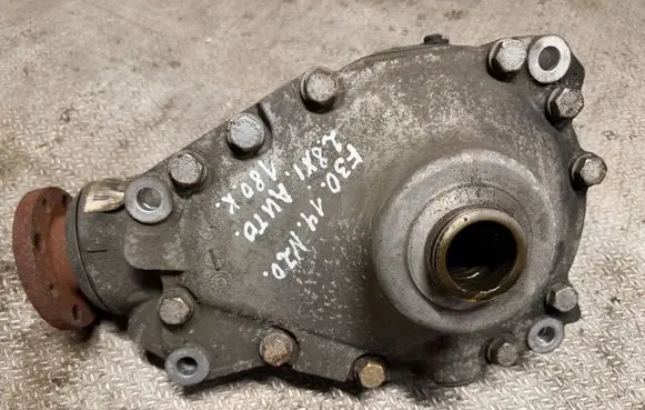 BMW 3 F30 F35 F31 Front differential 7590898 E23713315 0014040708940000