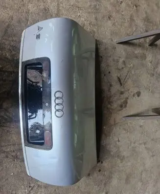 Audi A6 S6 C5 4B Tailgate/trunk/boot lid