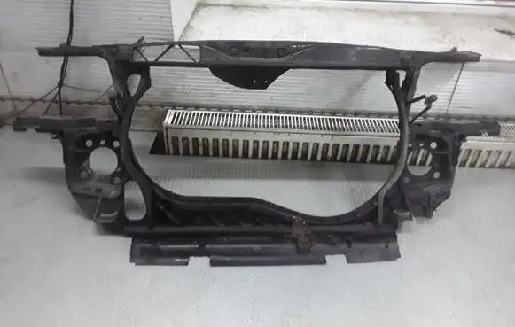 Audi A4 S4 B6 8E 8H Radiator support slam panel