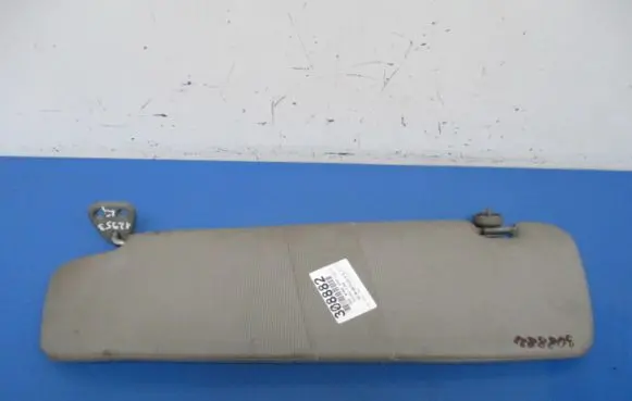 Hyundai H200 Sun visor