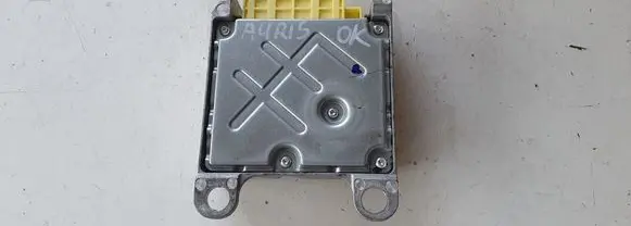 Toyota Auris E180 Airbag control unit/module