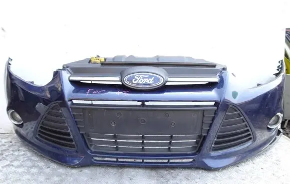 Ford Focus Front bumper sdf
