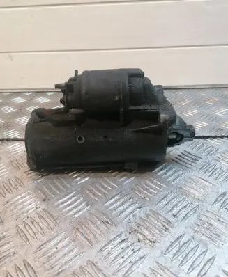 Renault Scenic II - Grand scenic II Starter motor 8200331251 D7R49