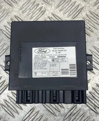 Ford Focus Comfort/convenience module 98AG15K600DA 5WK47230A