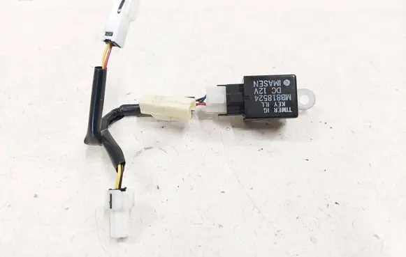 Peugeot 4007 Other relay MB818524 DC12V