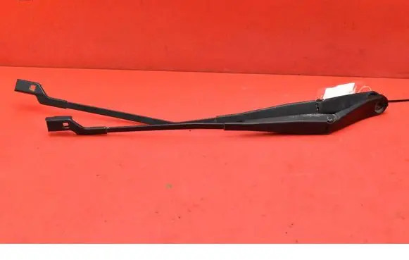 Volvo XC60 Front wiper blade arm 30753526