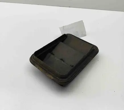 Toyota Prius (XW50) Quarter panel pressure vent 6294047010