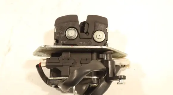 Fiat Linea Tailgate/trunk/boot lock/catch/latch A997