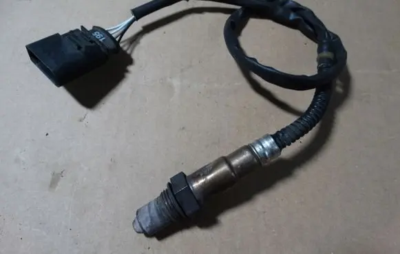 Audi A6 S6 C6 4F Lambda probe sensor 030906262L