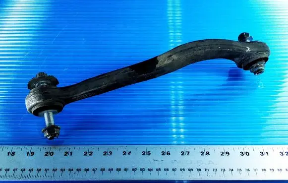 Mercedes-Benz E W211 Rear control arm 2303520101 A2303520101