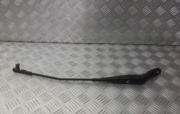 Peugeot 207 Front wiper blade arm