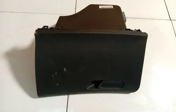 Citroen C4 II Glove box 00047023