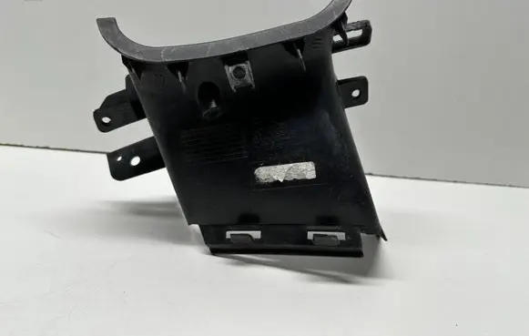 Chevrolet Camaro Intercooler air channel guide 84446526 304035