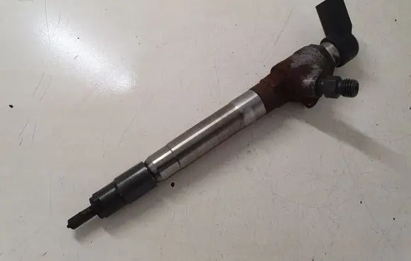 Fuel injector