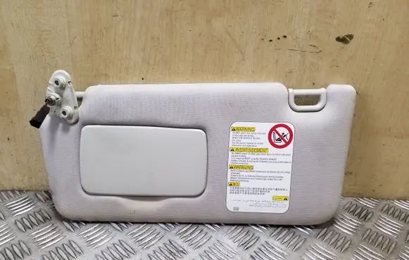 Subaru Outback Sun visor