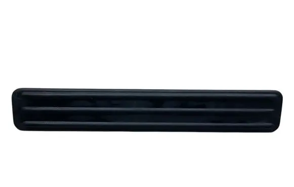 Jeep Grand Cherokee (WJ) Rear sill trim cover 5GH23TRMAA C19286