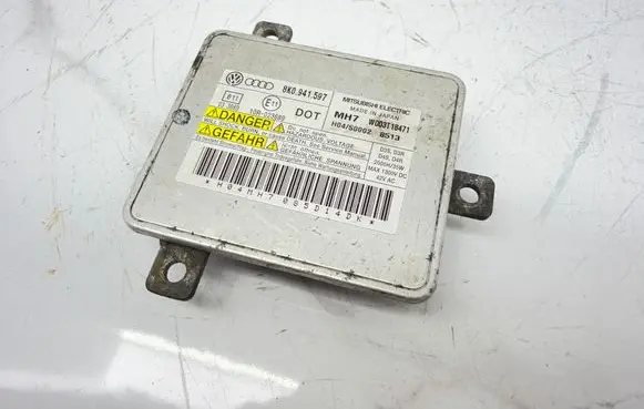 Audi A5 8T 8F Headlight ballast module Xenon 8K0941597 10R023689 W003T18471