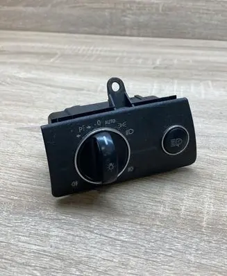 Mercedes-Benz E W211 Light switch 2115450104 04056000
