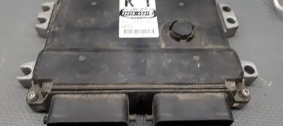 Suzuki Swift II Engine control unit/module ECU 33920-62J1