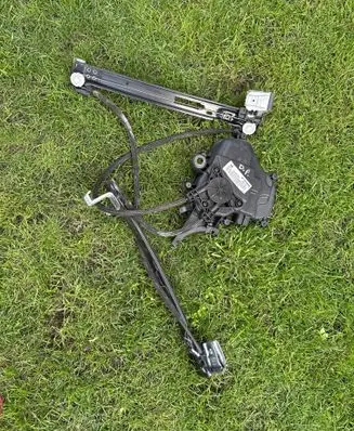 Seat Ibiza IV (6J,6P) Front door electric window regulator 6J3837402D 120937ER04