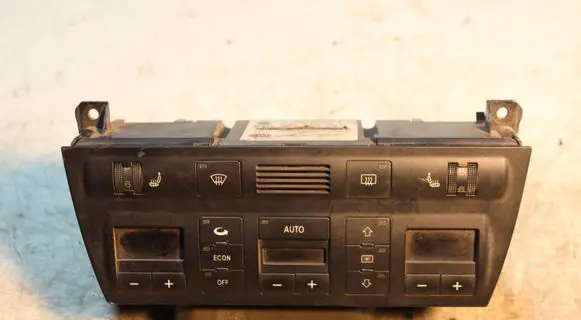 Audi A6 S6 C5 4B Climate control unit 4B0820043L