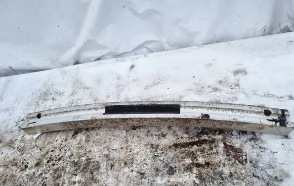 Lexus RX 300 Rear beam 