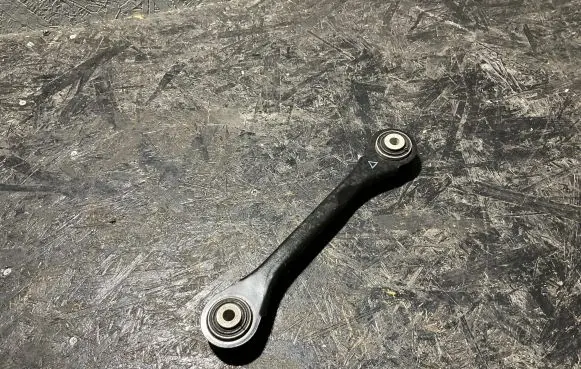 Audi A3 S3 8P Rear upper control arm/wishbone 8K0501529