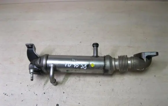 Honda FR-V EGR valve cooler 18720RMAE01 VD4638