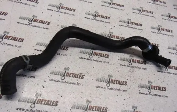 Mercedes-Benz E W211 Engine coolant pipe/hose A2118302796