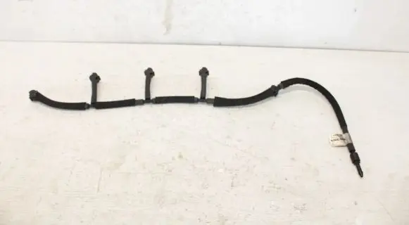 Volvo V60 Fuel return line/hose 31321198 0445130003