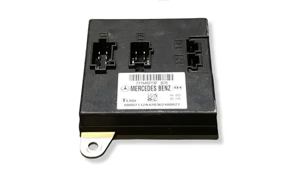 Mercedes-Benz E W211 Comfort/convenience module 2115452132 200071124
