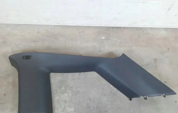 BMW i3 (C) pillar trim 7275670