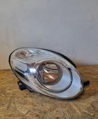 Fiat 500L Headlight/headlamp