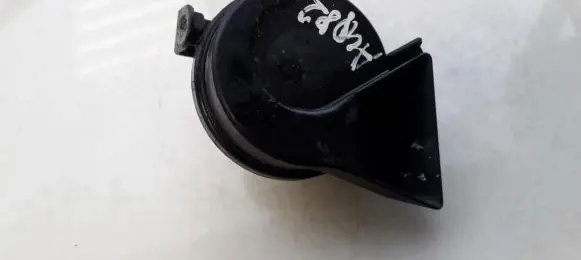 Volvo S40, V40 Horn signal E1000233 007728