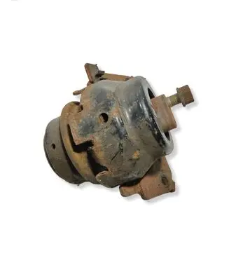 Toyota Land Cruiser (J120) Engine mount bracket 