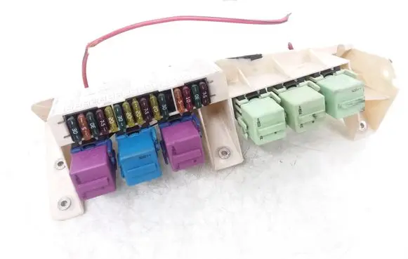 BMW X5 E53 Fuse module 8383720 6973674 1388911