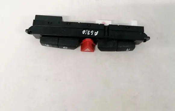 KIA Ceed Hazard light switch 937001h000 2020063021
