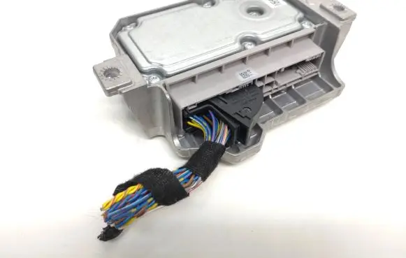 BMW 1 E81 E87 Airbag control unit/module 9122500 65779122500 0285010062