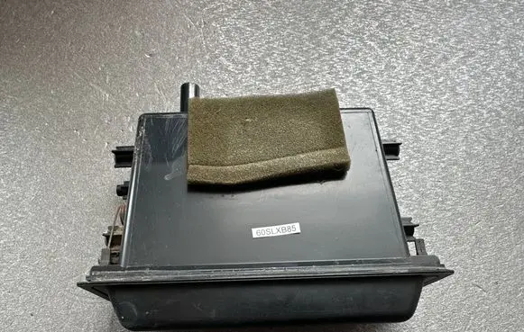 Nissan Patrol Y60 Center console decorative trim 6847544F00