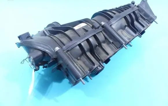 BMW 1 E81 E87 Intake manifold 7810179 IMPRK1157492