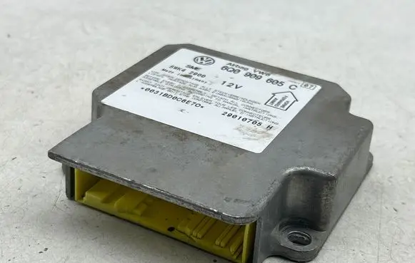 Volkswagen PASSAT B5.5 Airbag control unit/module 6Q0909605C 5WK42900 0031BD0C6E70