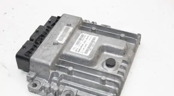 Ford Focus Engine control unit/module BV6112A650AGF 28340162
