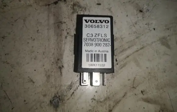 Volvo XC90 Other relay 30658312 A14711