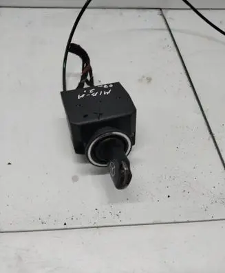 Mercedes-Benz A W169 Ignition lock 1695451908 04156921 0021827311406141