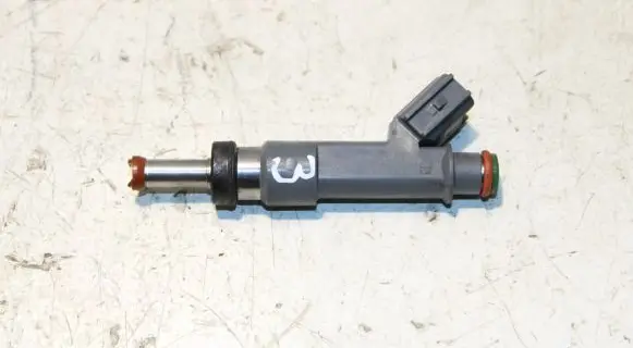 Toyota Corolla E210 E21 Fuel injector 232500T110