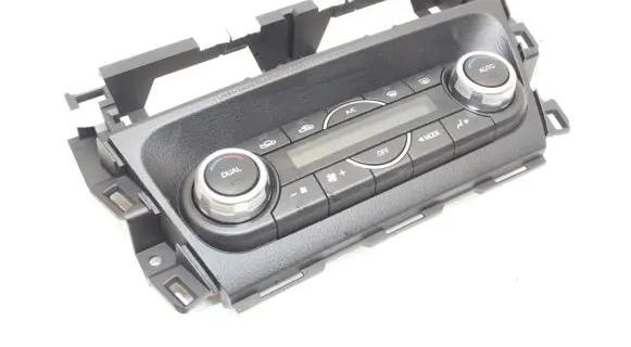 Mazda 3 II Interior fan control switch B45D61190A