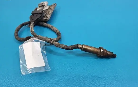 Peugeot 301 Lambda probe sensor 5WK96746A IMPRK1565536