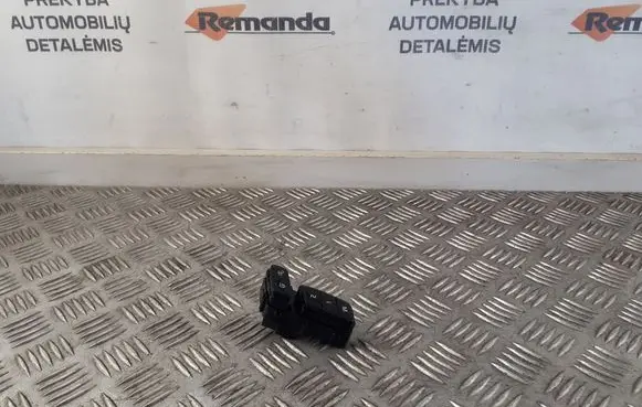 Volvo S90, V90 Seat memory switch 31433417