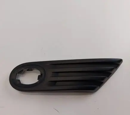 Front fender indicator light