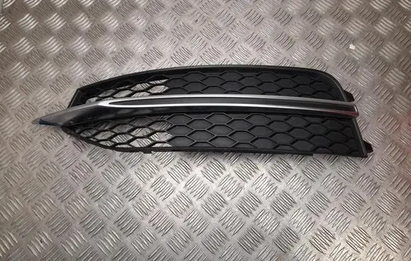 Audi A7 S7 4G Front grill 4G8807681B